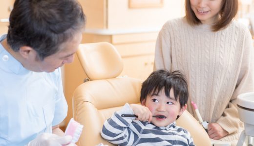 2018年中国牙科保健市场规模达1000亿元
