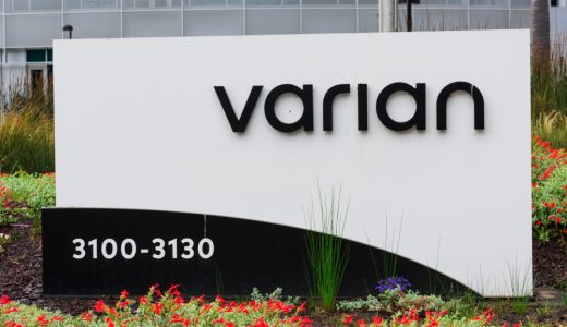 瓦里安医疗推出新一代癌症治疗设备Halcyon