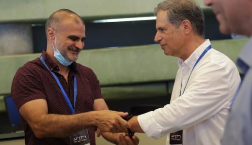 CardiacSense医疗手表用于太空任务