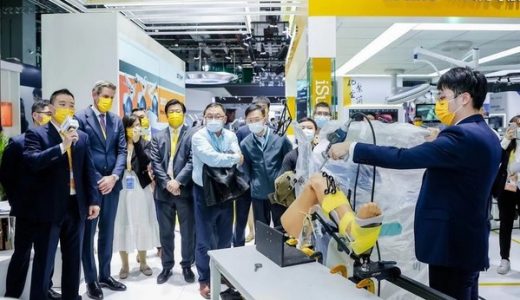 史赛克举行Mako智慧关节机器人专场展示会
