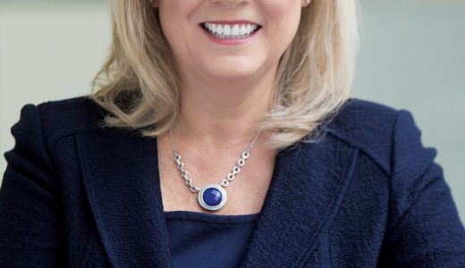 精鼎医药宣布对Peyton Howell和Amy McKee的新任命