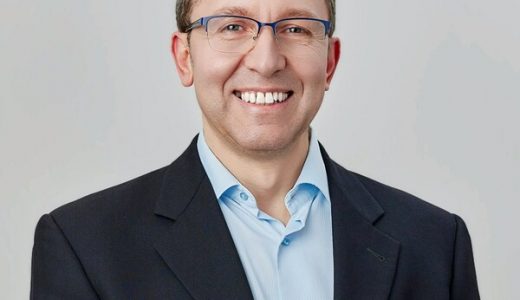 Nick Eshkenazi将于2024年4月起担任安斯泰来首席数字与转型官