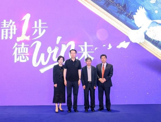 苯磺酸美洛加巴林片上市一周年